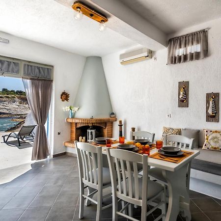 Milos Gem Suites Inn Pachaina Bagian luar foto