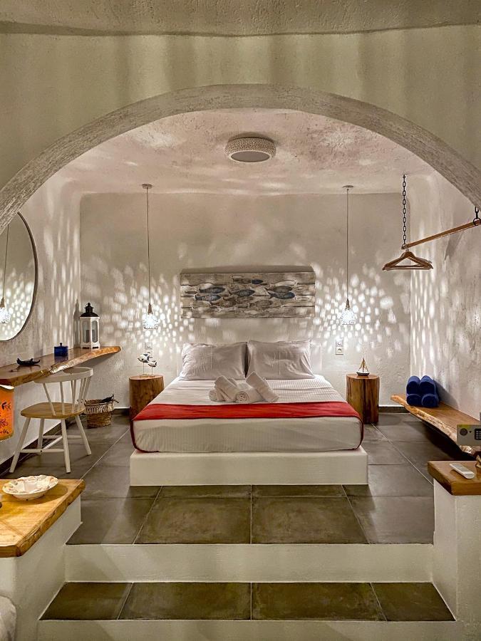 Milos Gem Suites Inn Pachaina Bagian luar foto