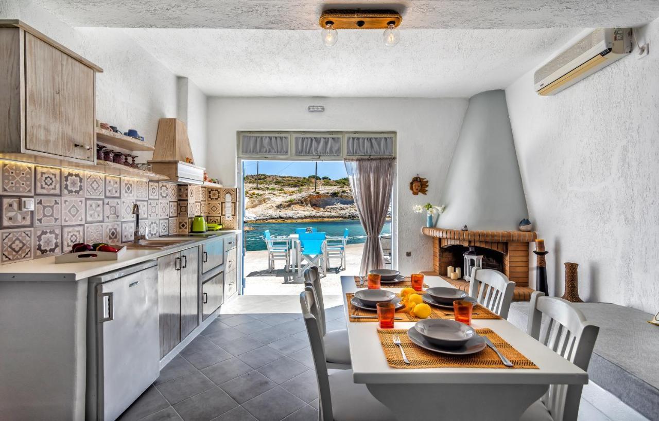 Milos Gem Suites Inn Pachaina Bagian luar foto