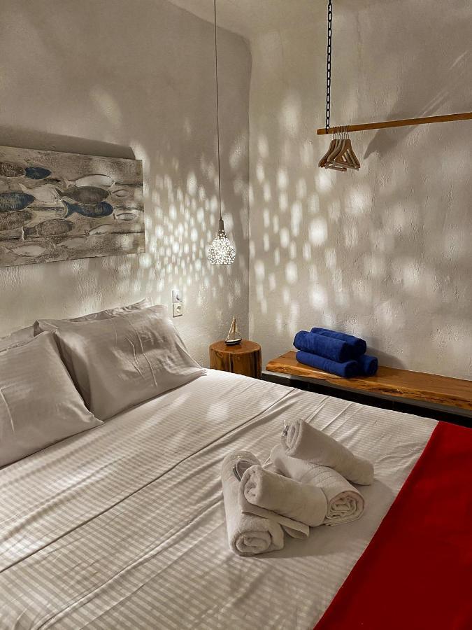 Milos Gem Suites Inn Pachaina Bagian luar foto