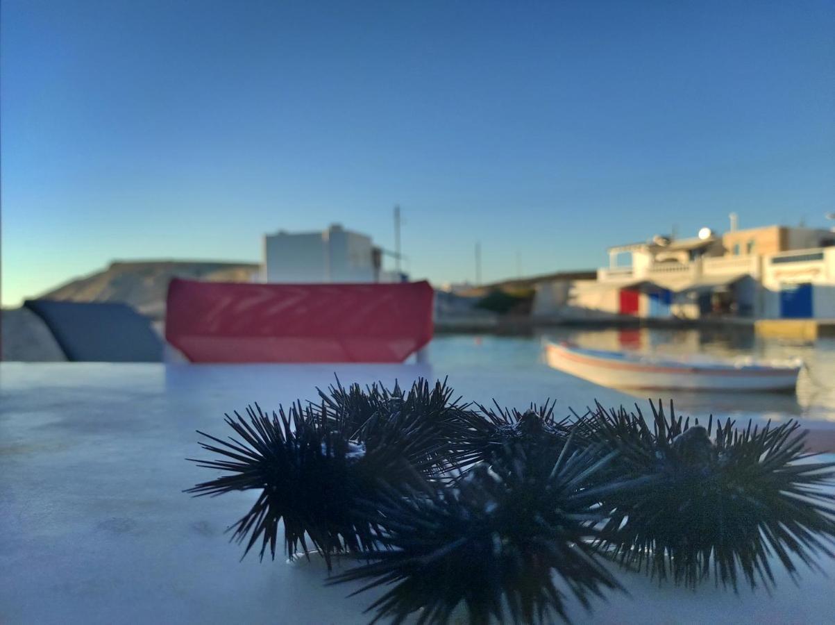 Milos Gem Suites Inn Pachaina Bagian luar foto